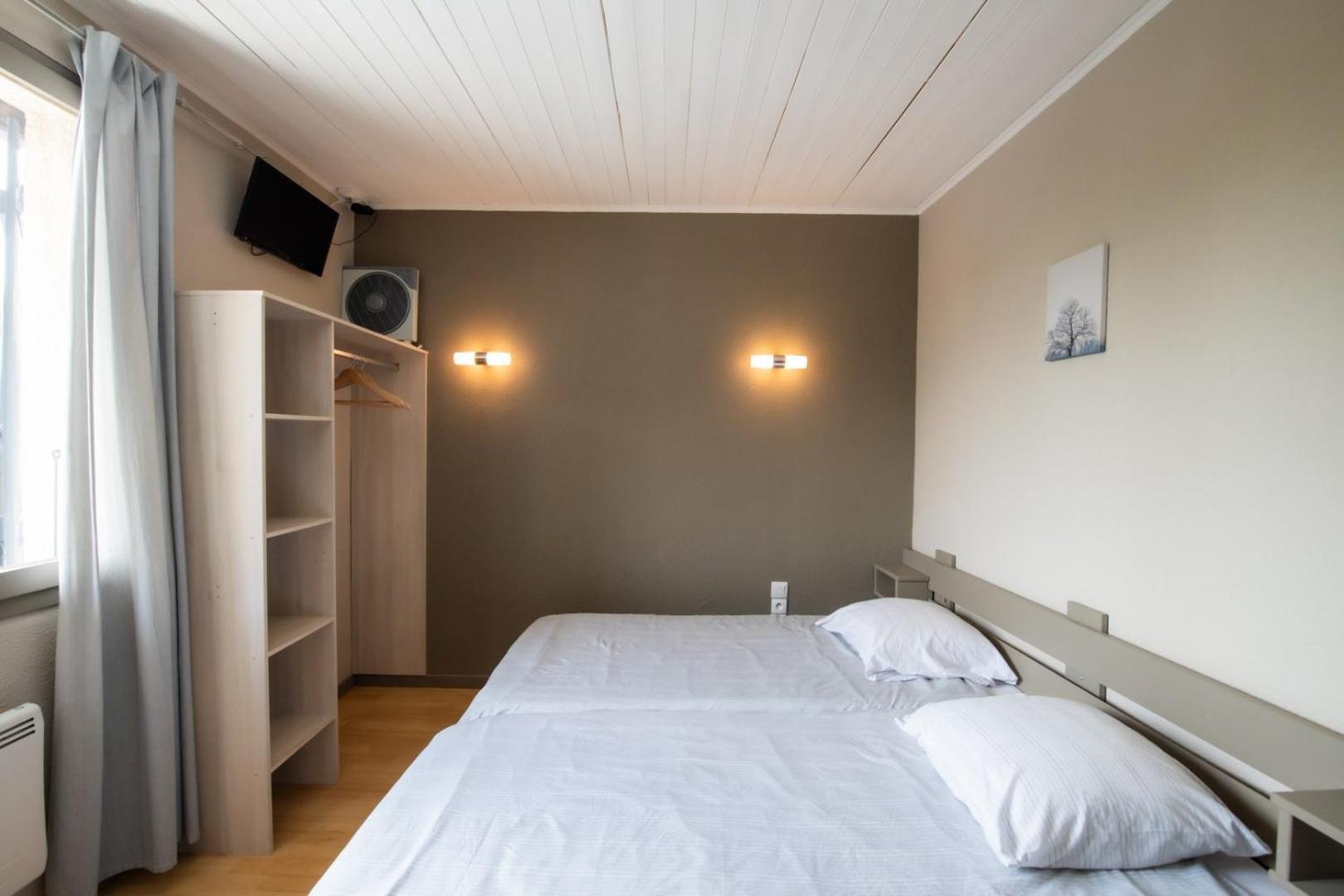 Chez Jostel - Chambre 4 Genay  Buitenkant foto